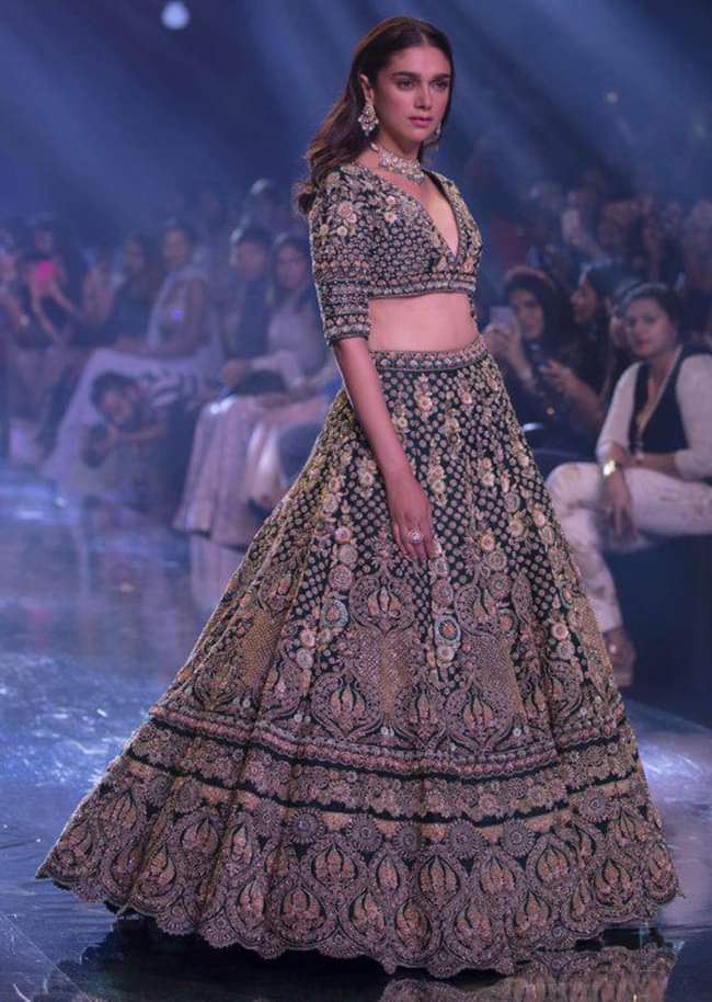 Aditi Rao Hydari As Kalki Showstopper In Emerald Green Lehenga Choli With Hand Embroidered 3D Floral Pattern