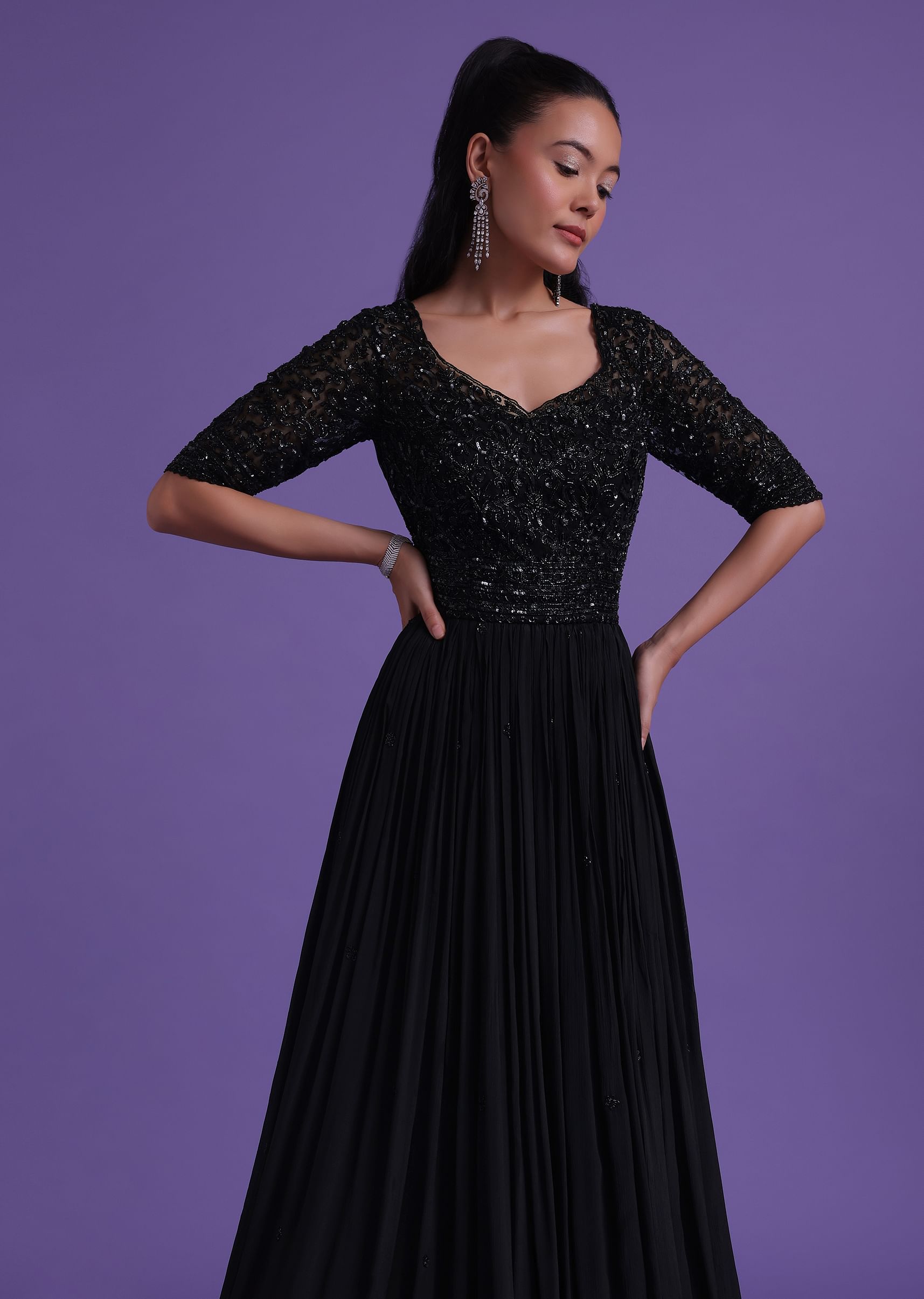 Buy black gown new arrivals