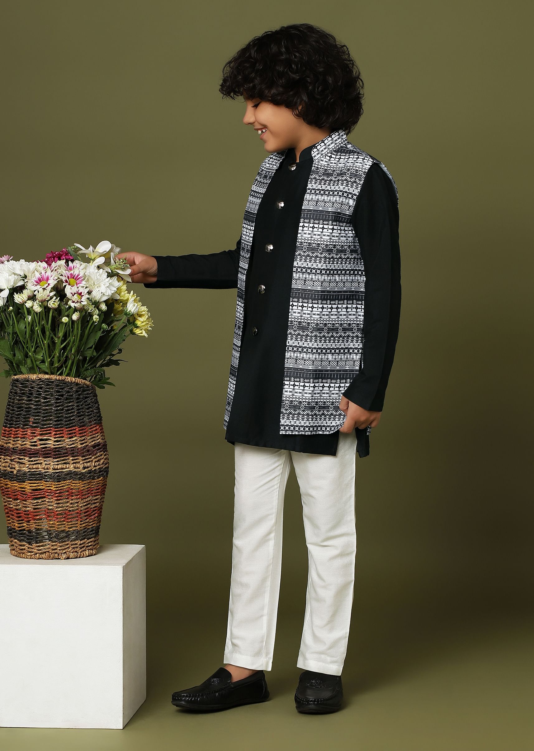 Buy Black Jacket Kurta Set In Silk With White Digital Print KALKI Fashion Global