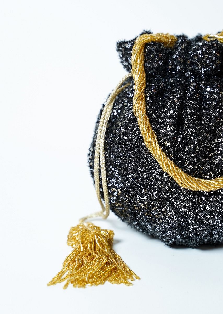 Buy Black Potli Bag In Sequins Fabric With Cut Dana Tassels And Handle By Solasta