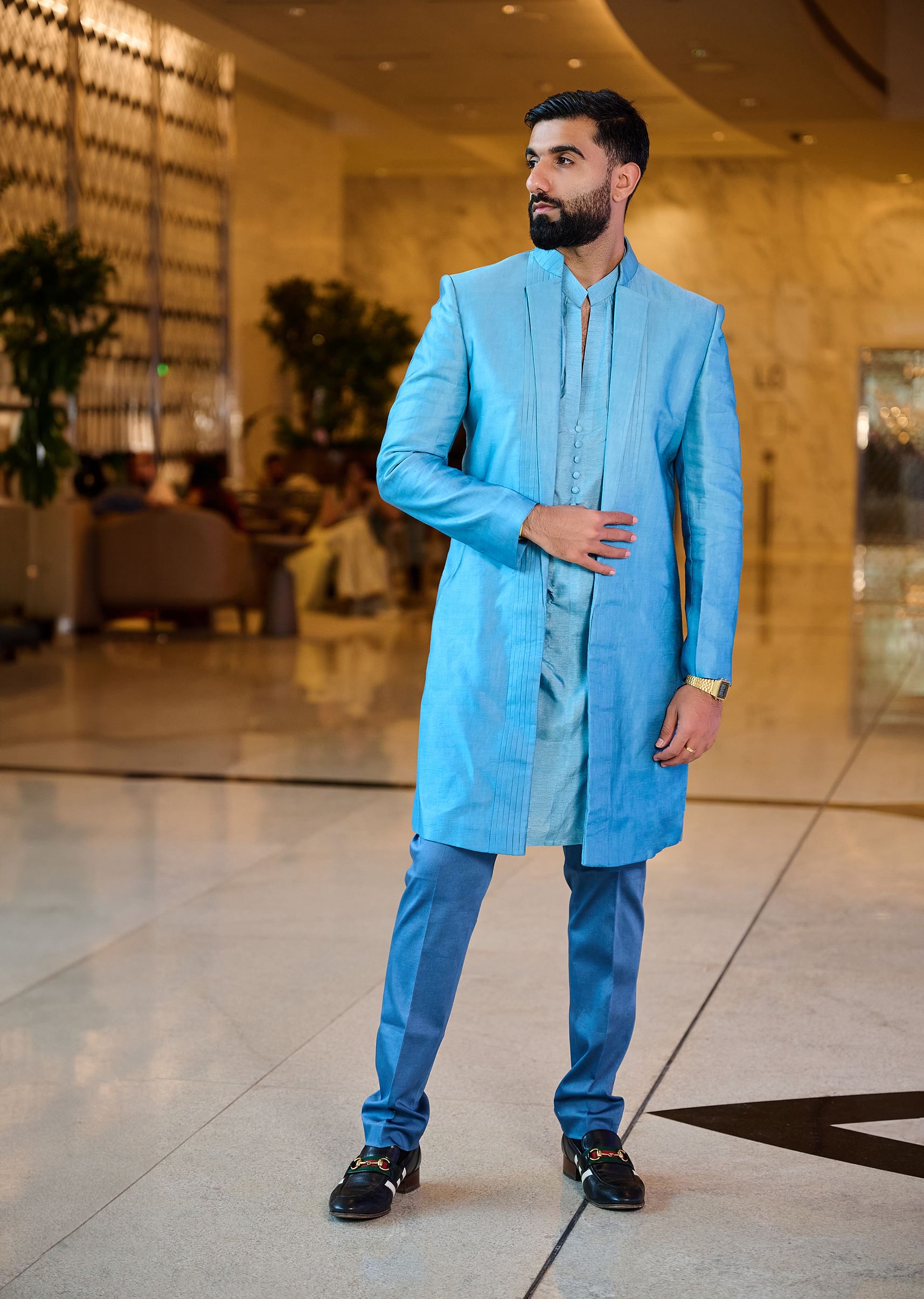 Indo western kurta with jeans hotsell