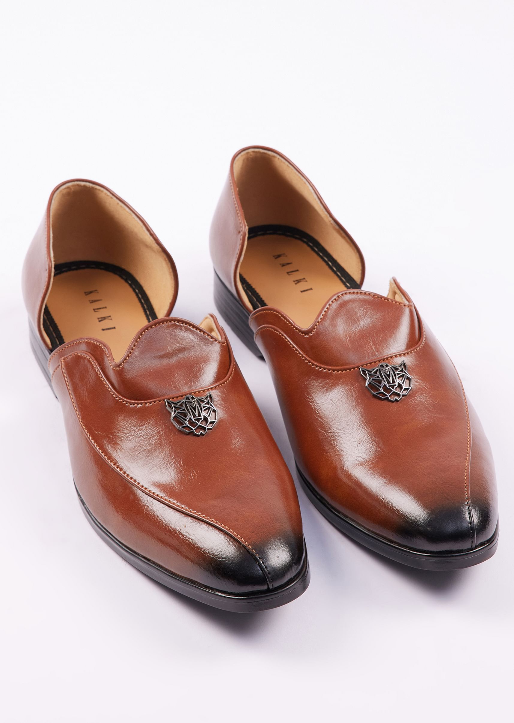 Traditional footwear for men cheap