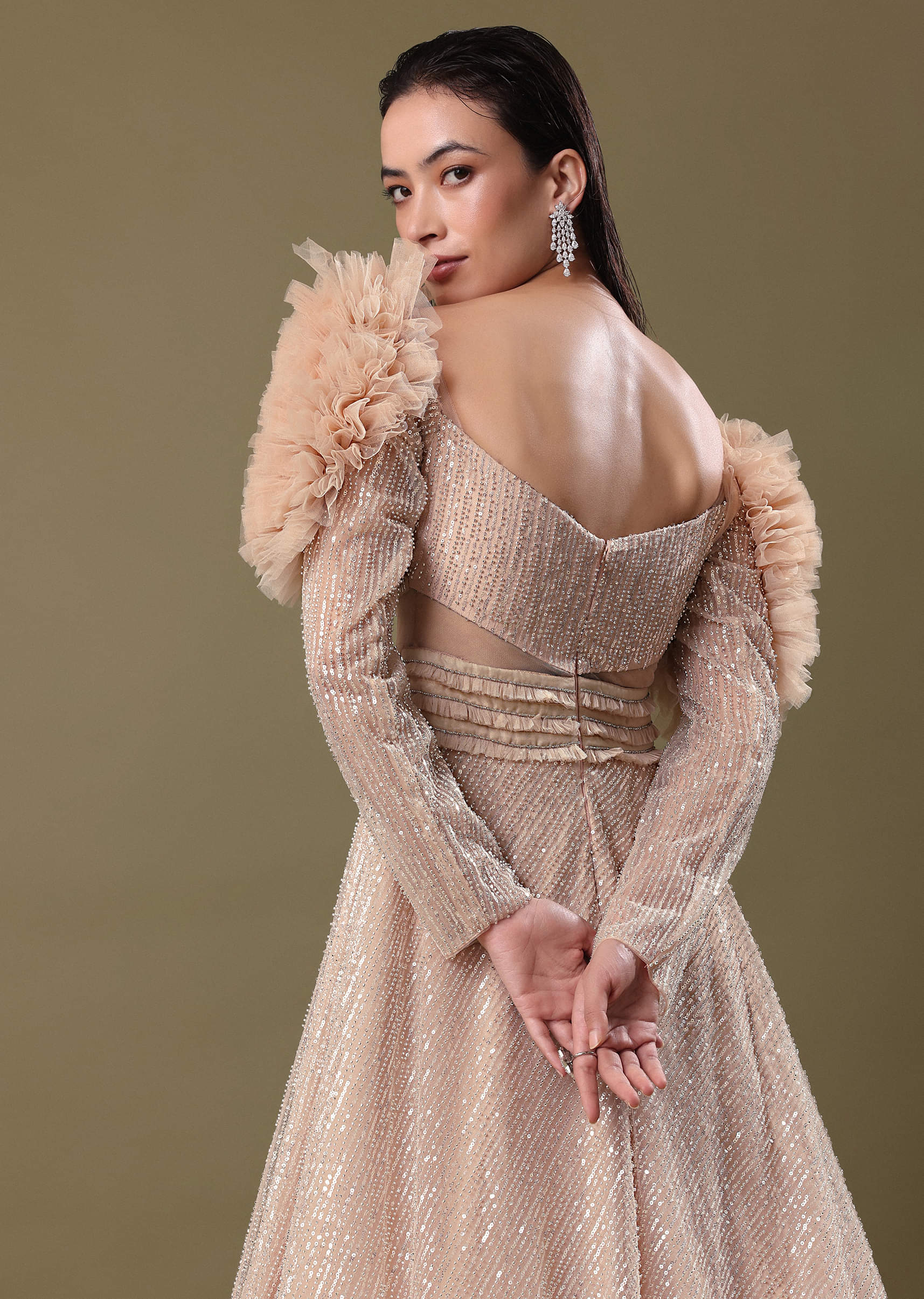 ワンピース BOSS Woman Dress Peach 50537667 658 Buy Dusty Peach Embroidered Ruffle Sleeve Gown | KALKI