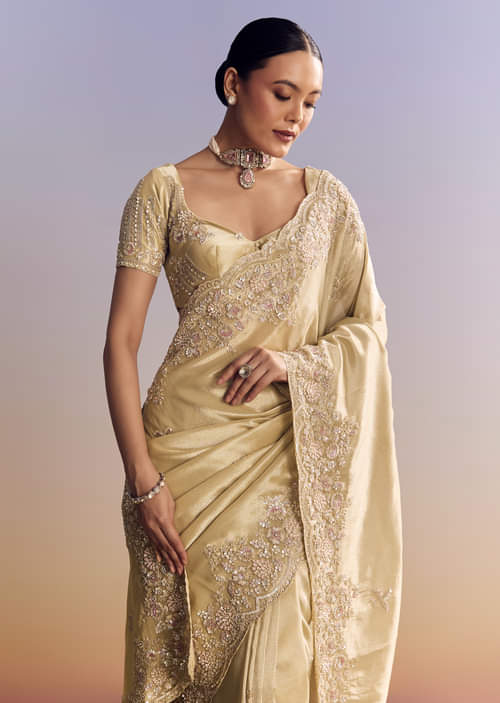 gold-tissue-silk-saree-with-scallop-border-and-rich-embroidered-unstitched-blouse-sg317941-1.jpg gold-tissue-silk-saree-with-scallop-border-and-rich-embroidered-unstitched-blouse-sg317941-1.jpg