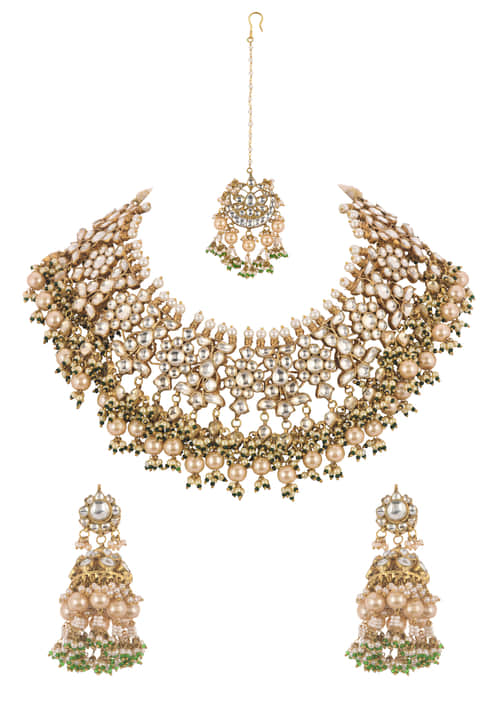 Buy Gold Finish Heavy Bridal Choker And Maang Tikka Set