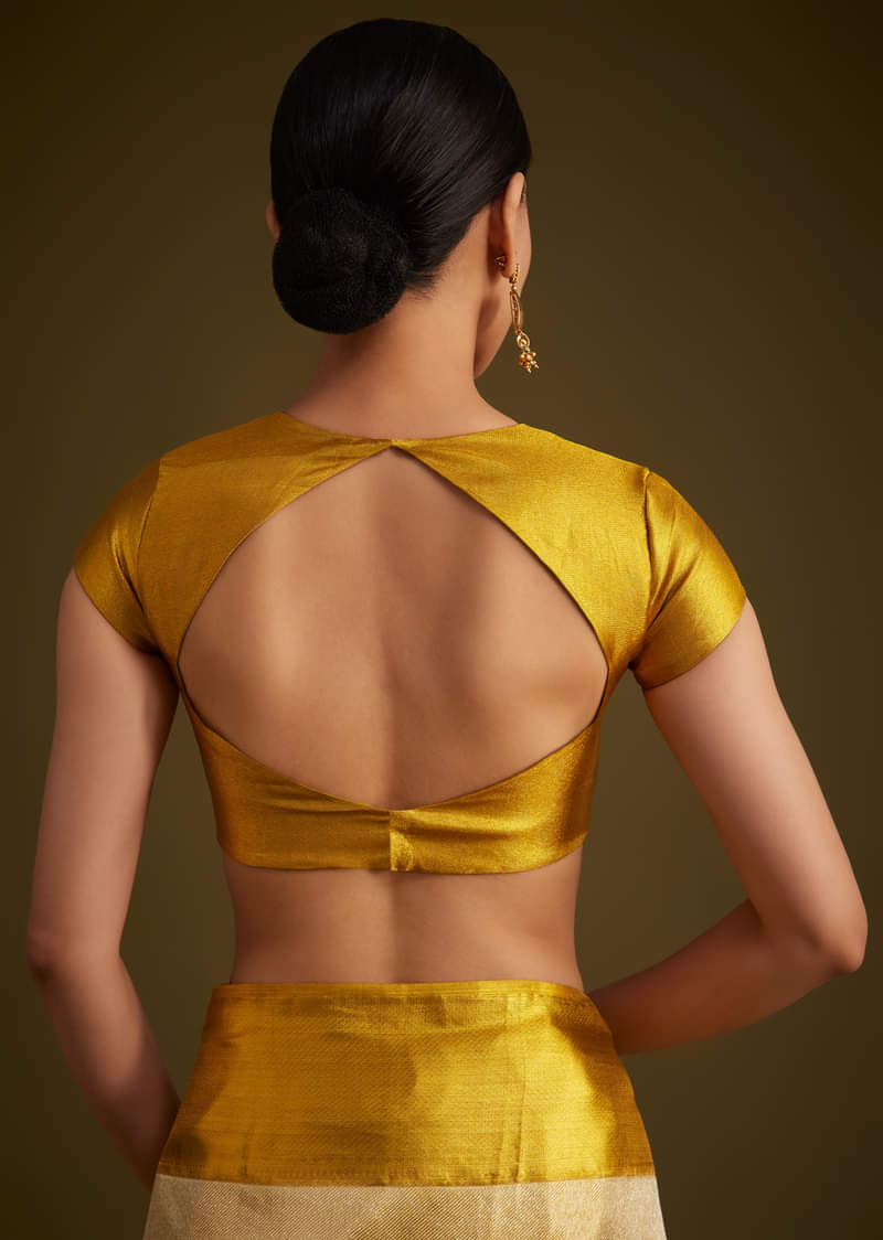 Gold Kanjivaram Silk Saree With Golden Zari Detailing
