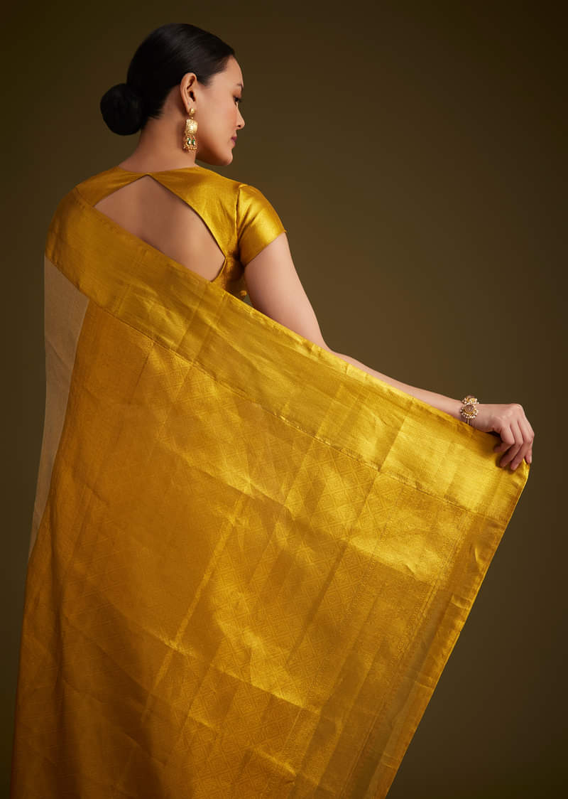 Gold Kanjivaram Silk Saree With Golden Zari Detailing