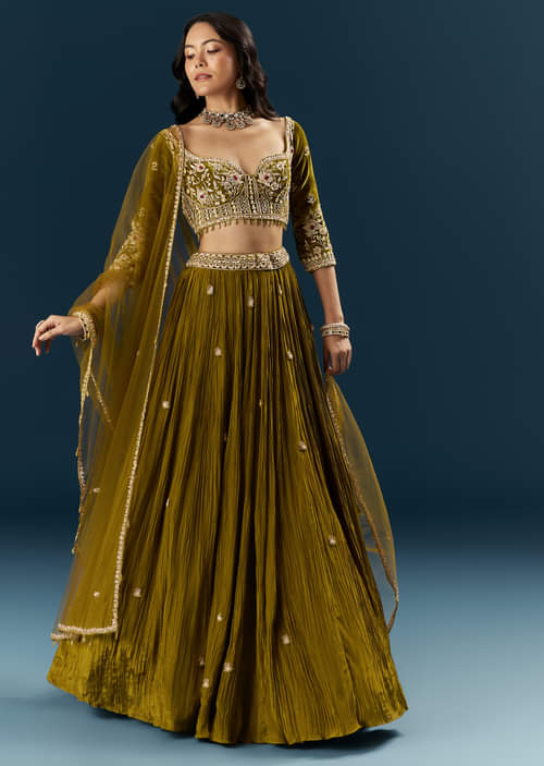 green-crepe-bridal-lehenga-with-cutdana-embroidery-sg339249-1.jpg