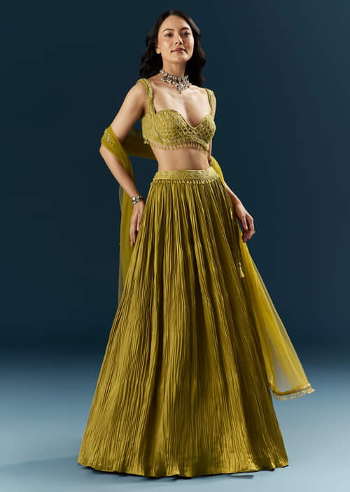green-satin-bridesmaid-lehenga-with-cutdana-and-beads-embroidery-sg342299-1.jpg green-satin-bridesmaid-lehenga-with-cutdana-and-beads-embroidery-sg342299-1.jpg