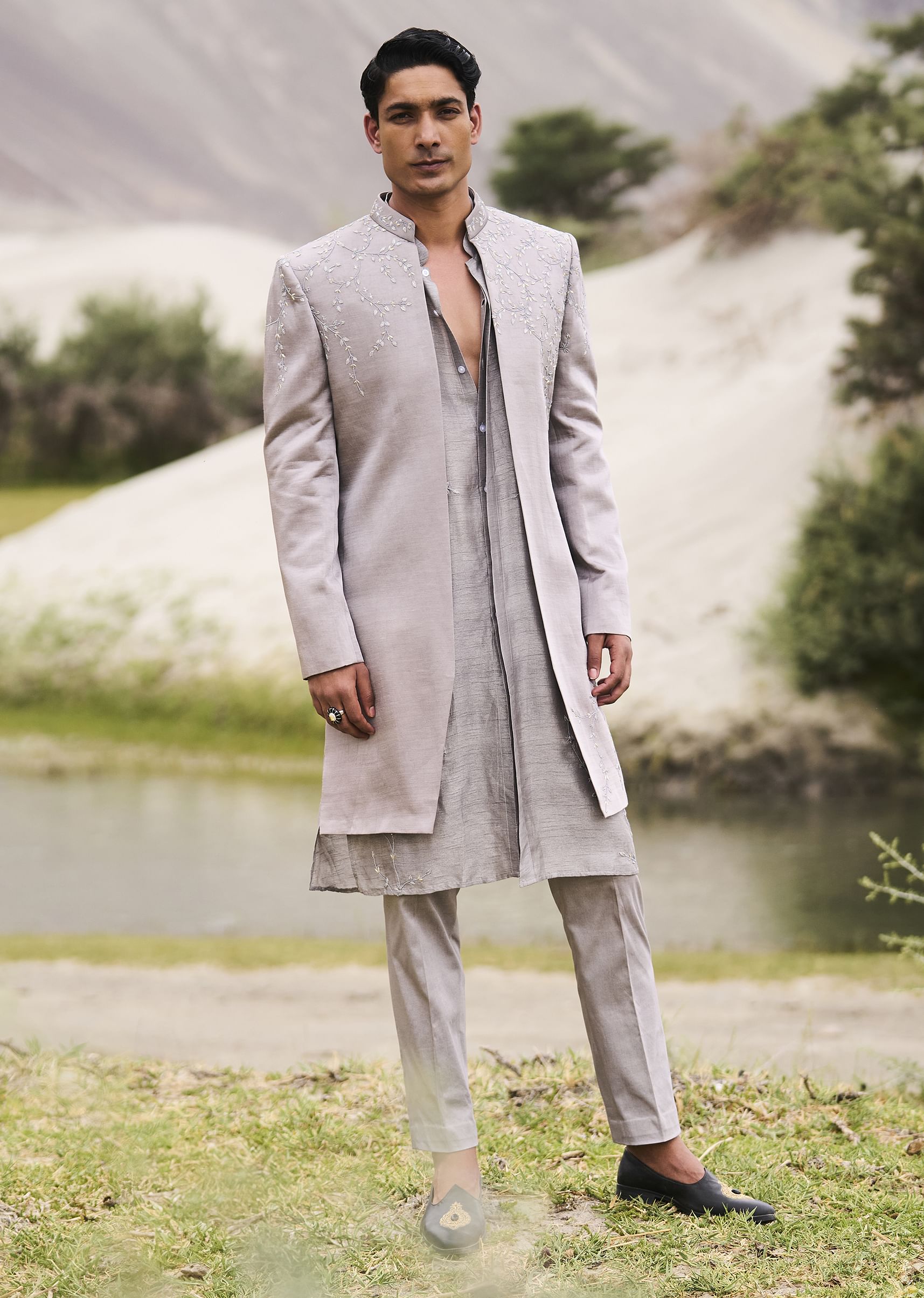 Sherwani for sister's wedding discount