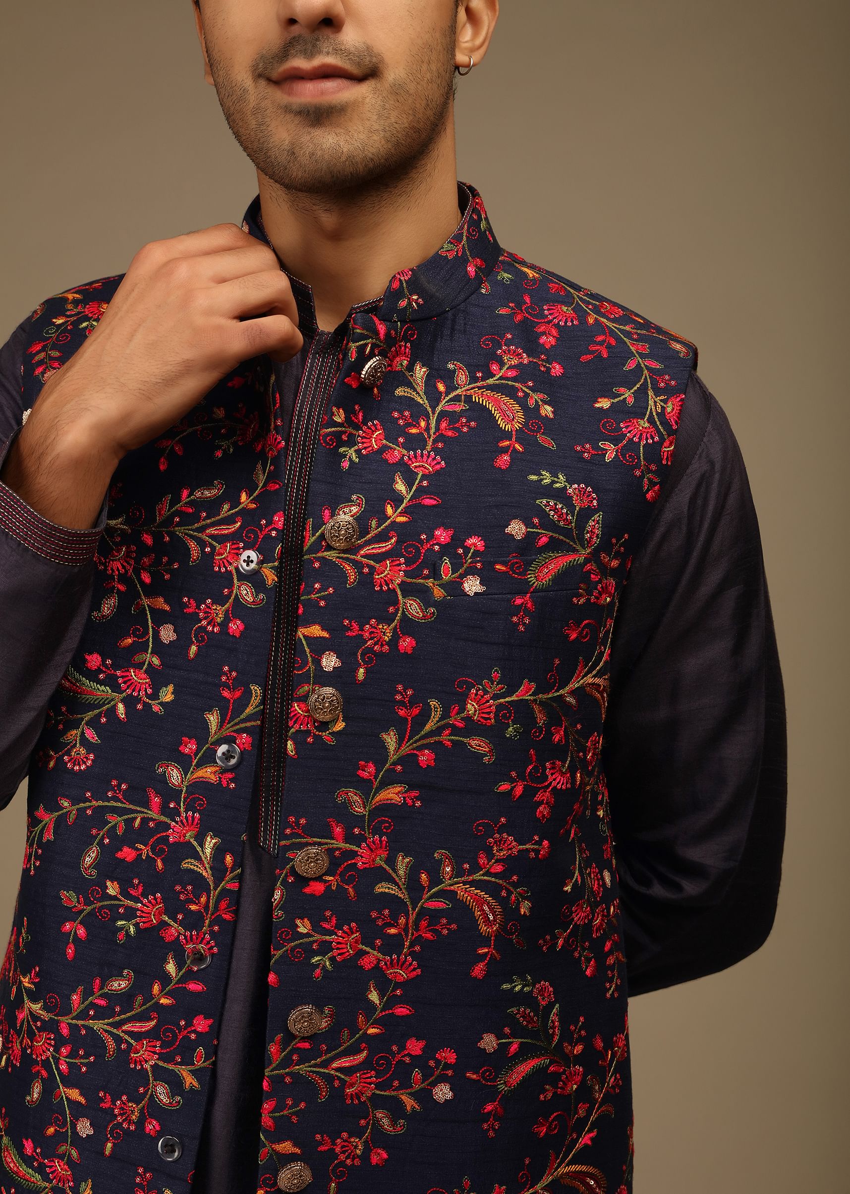 Floral nehru waistcoat top