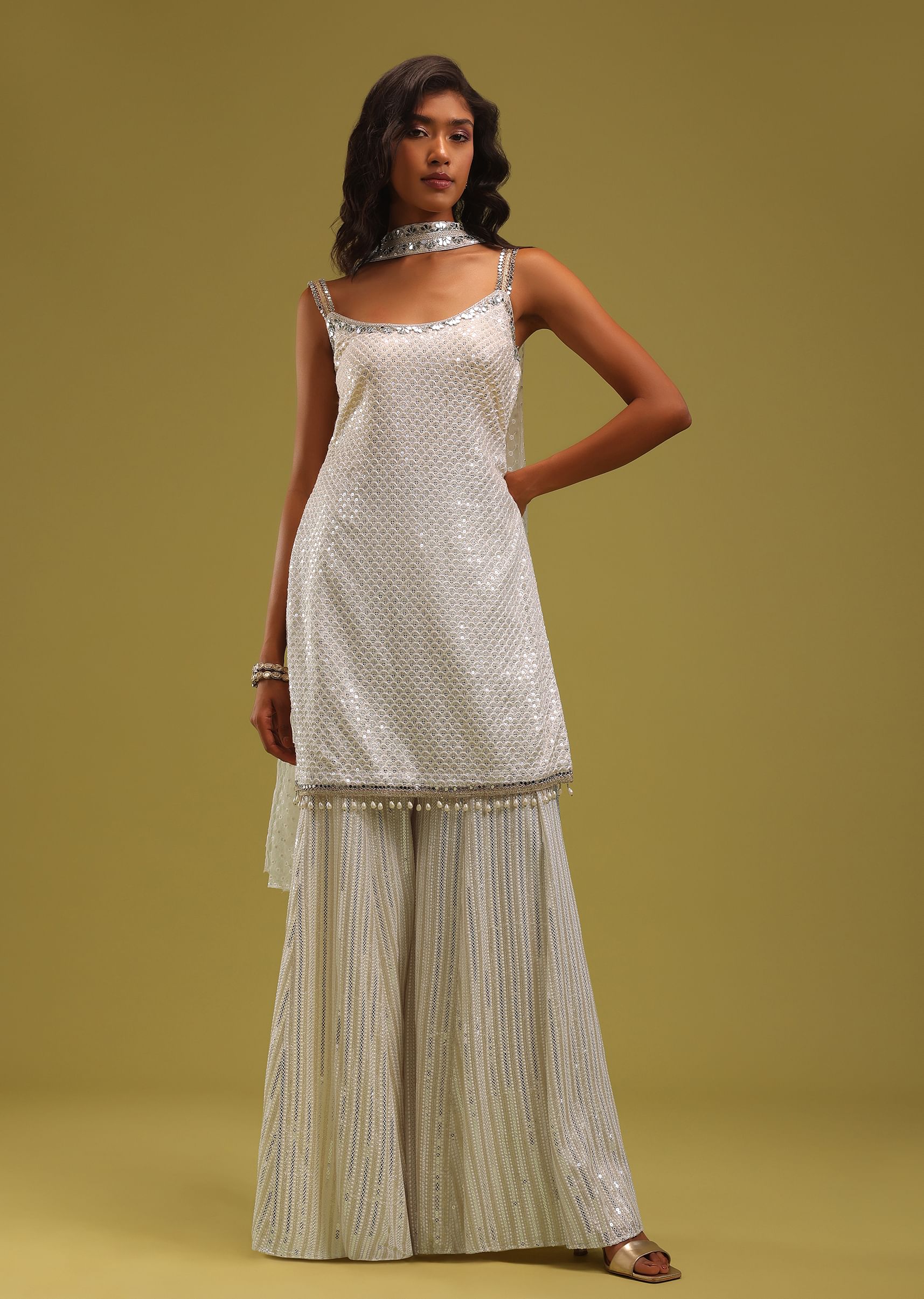 Shoulderless kurti hotsell