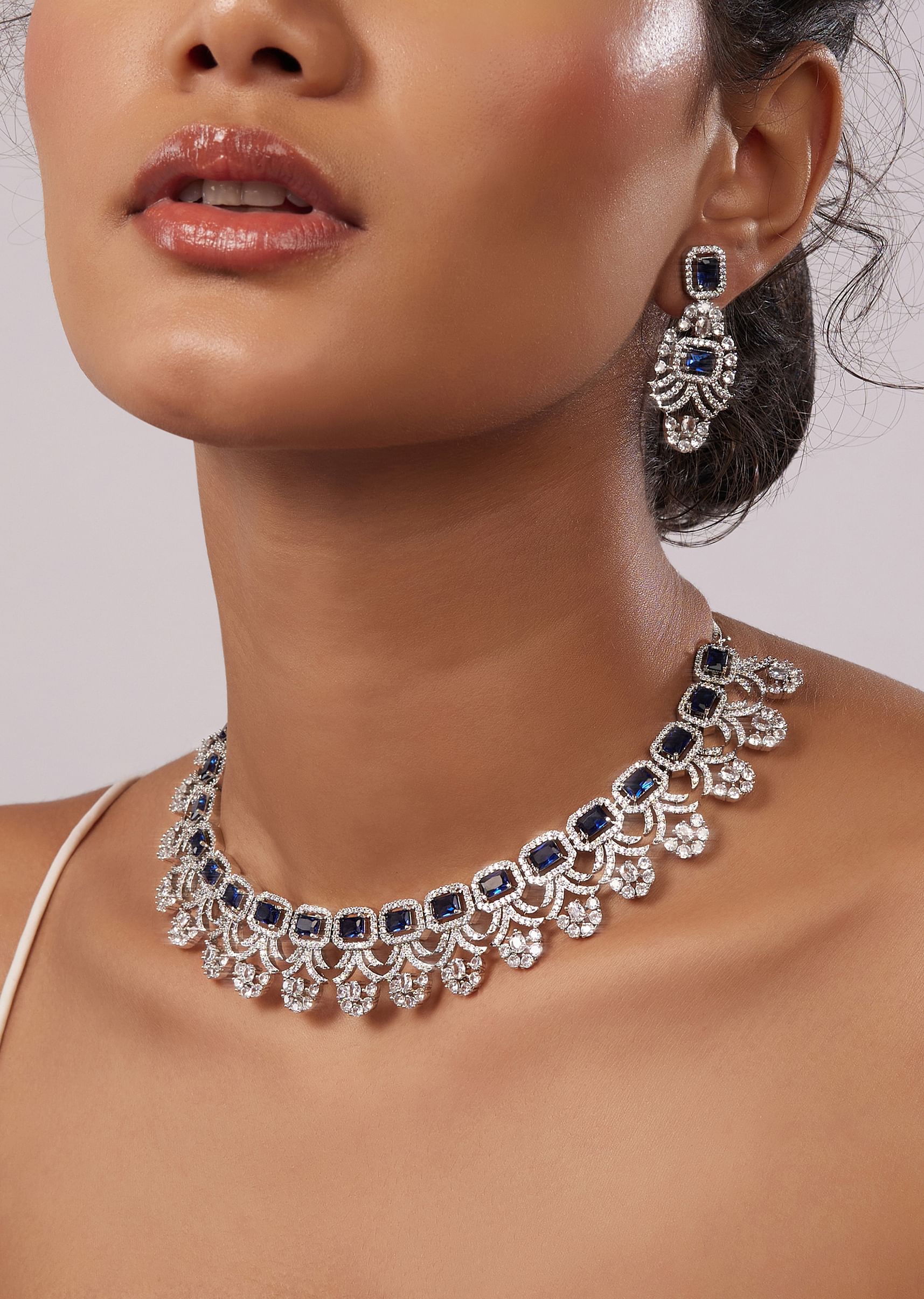 Navy blue and silver necklace new arrivals