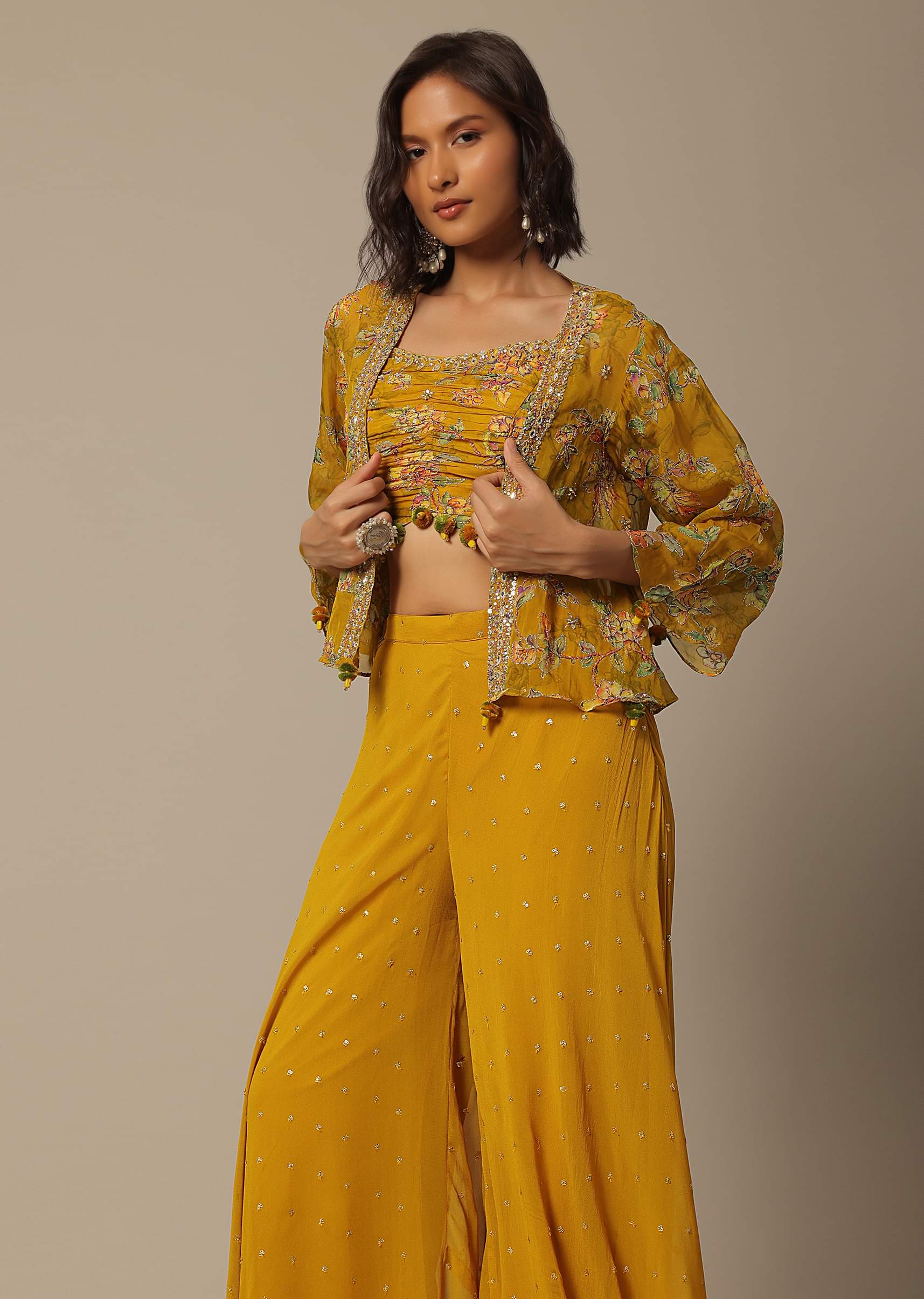 Mustard flowy pants online