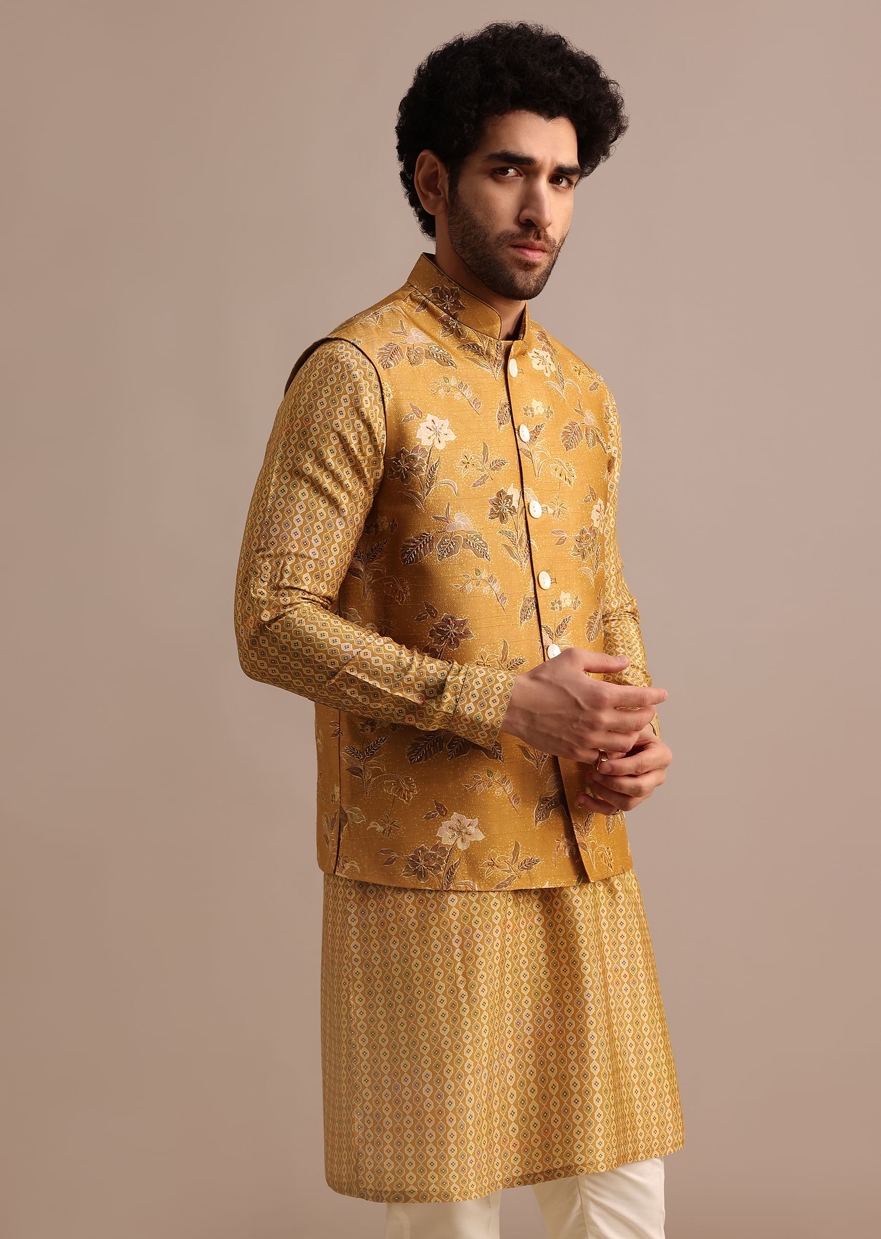 W mustard kurta outlet