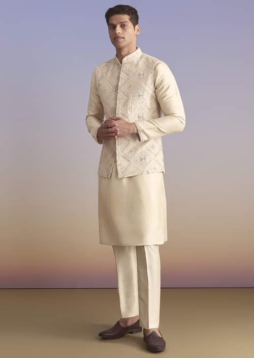 off-white-banarasi-silk-kurta-jacket-set-for-men-with-embroidery-sg327053-1.jpg off-white-banarasi-silk-kurta-jacket-set-for-men-with-embroidery-sg327053-1.jpg