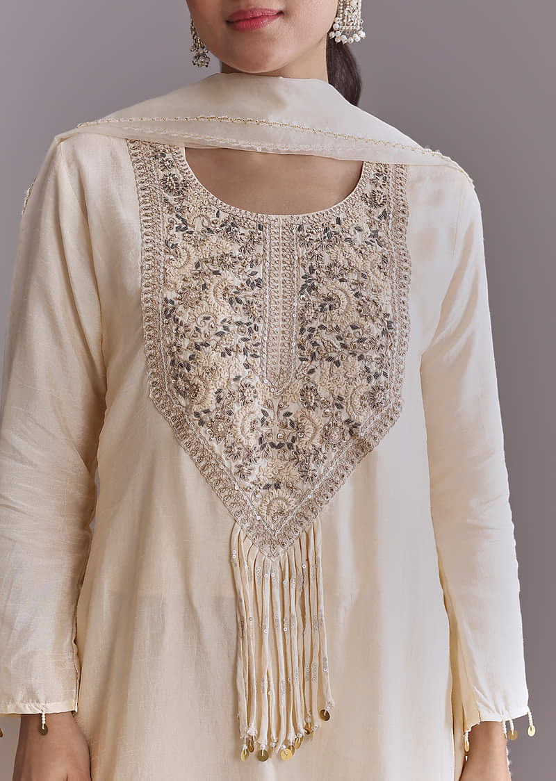 Off White Silk Kurta Set With Embroidery
