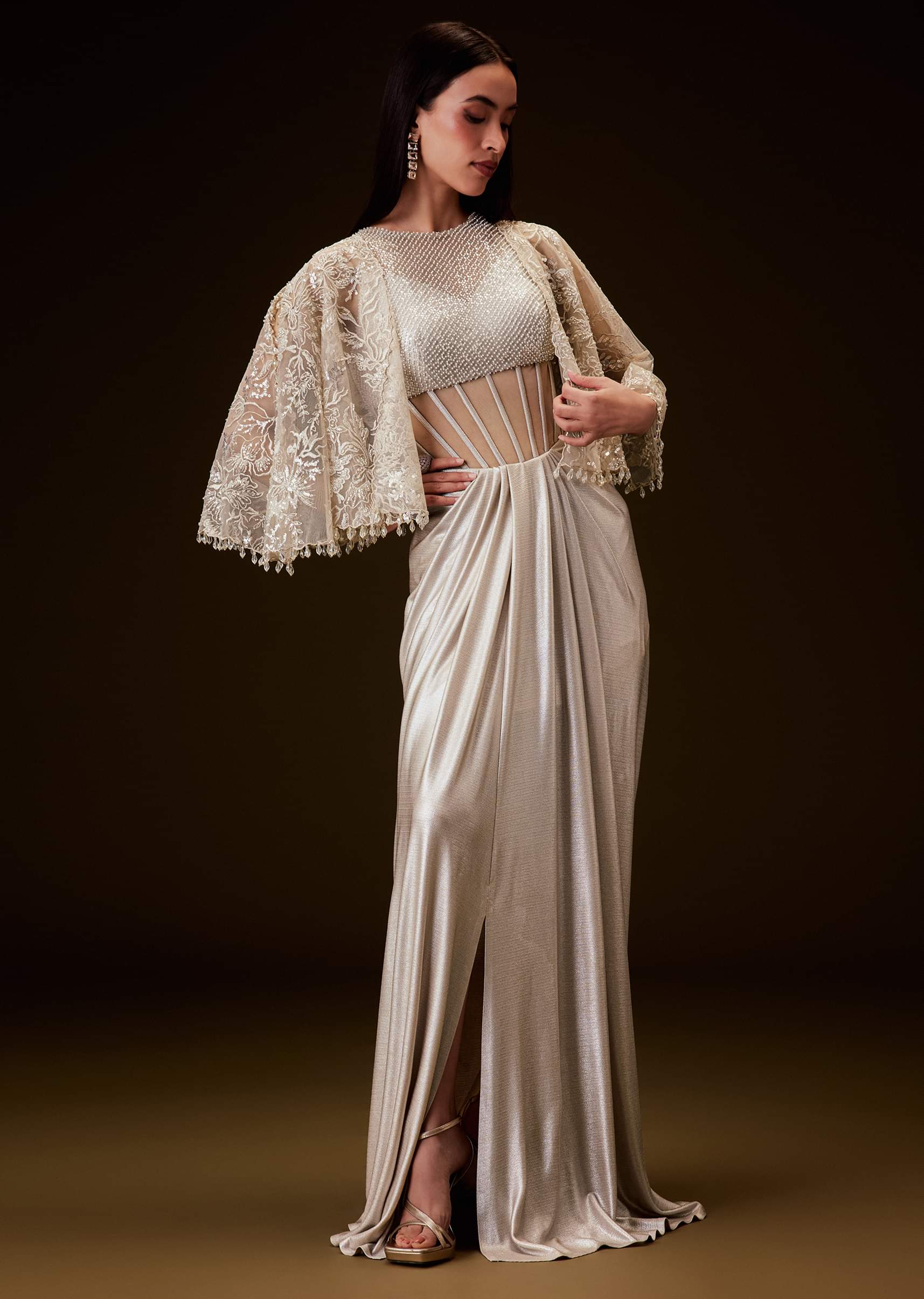 【オンライン限定商品】  White Off Buy Corset And Waistline Sheer With Gown ドッグフード