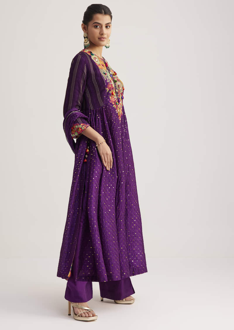 Purple Silk Kurta Set With Resham Embroidery And Dupatta