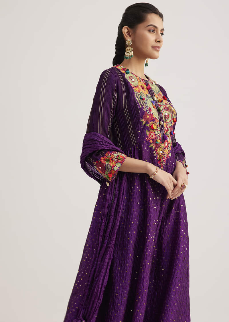 Purple Silk Kurta Set With Resham Embroidery And Dupatta