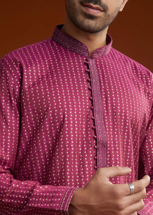 red-banarasi-silk-kurta-pant-set-sg310908-1.jpg red-banarasi-silk-kurta-pant-set-sg310908-1.jpg