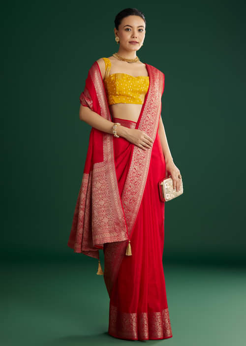 red-dola-silk-saree-with-woven-border-and-pallu-sg311882-1.jpg