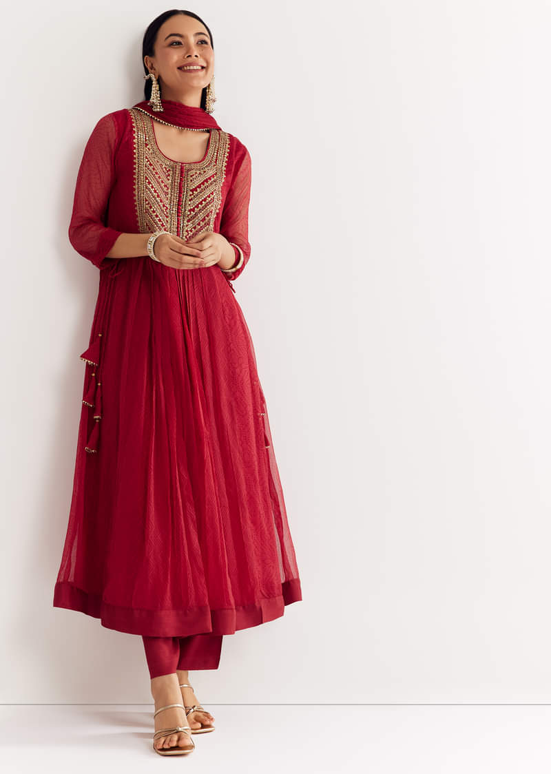 Red Printed Chiffon Sequin Kurta Set With Dupatta