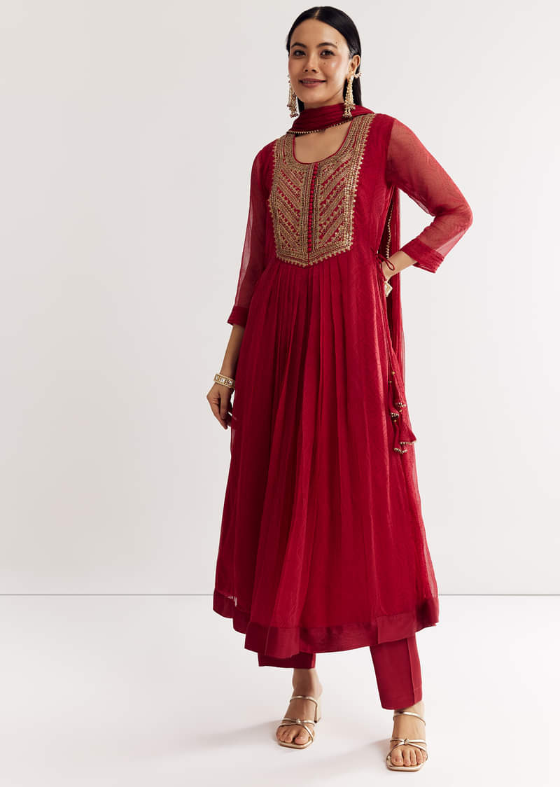 Red Printed Chiffon Sequin Kurta Set With Dupatta