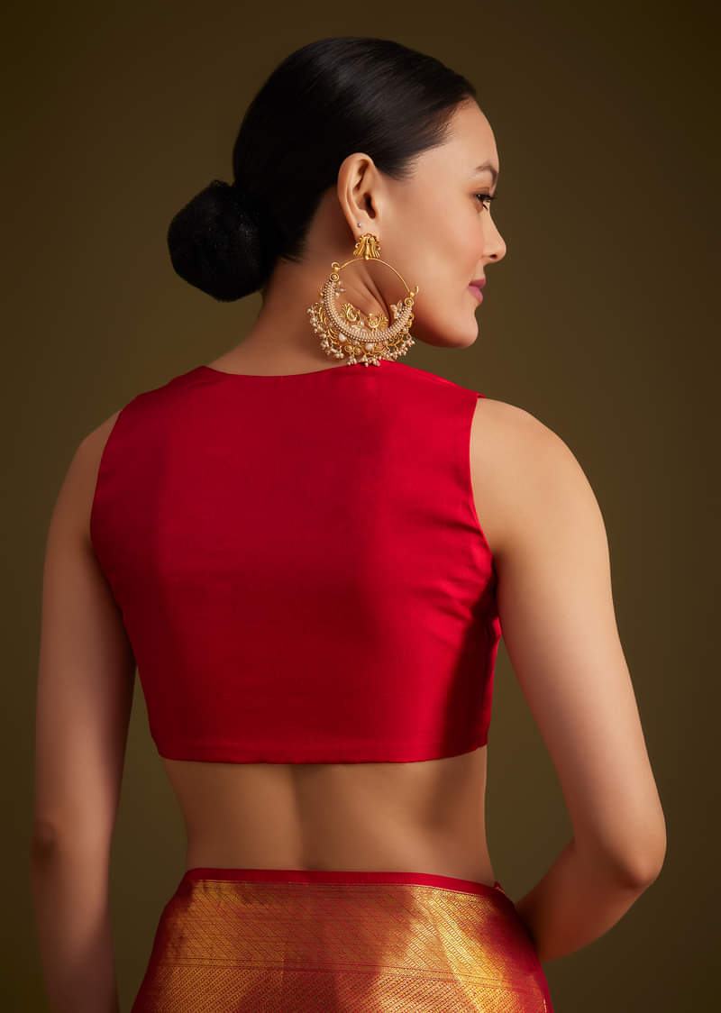 Red Kanjivaram Silk Saree With Golden Zari Woven Border