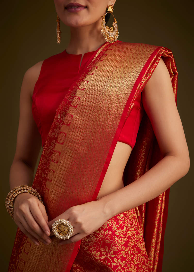 Red Kanjivaram Silk Saree With Golden Zari Woven Border