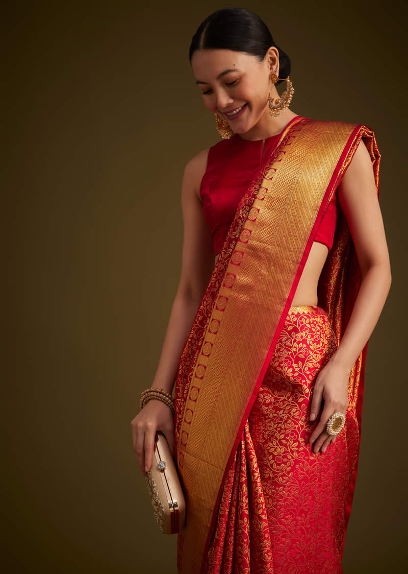 Red Kanjivaram Silk Saree With Golden Zari Woven Border