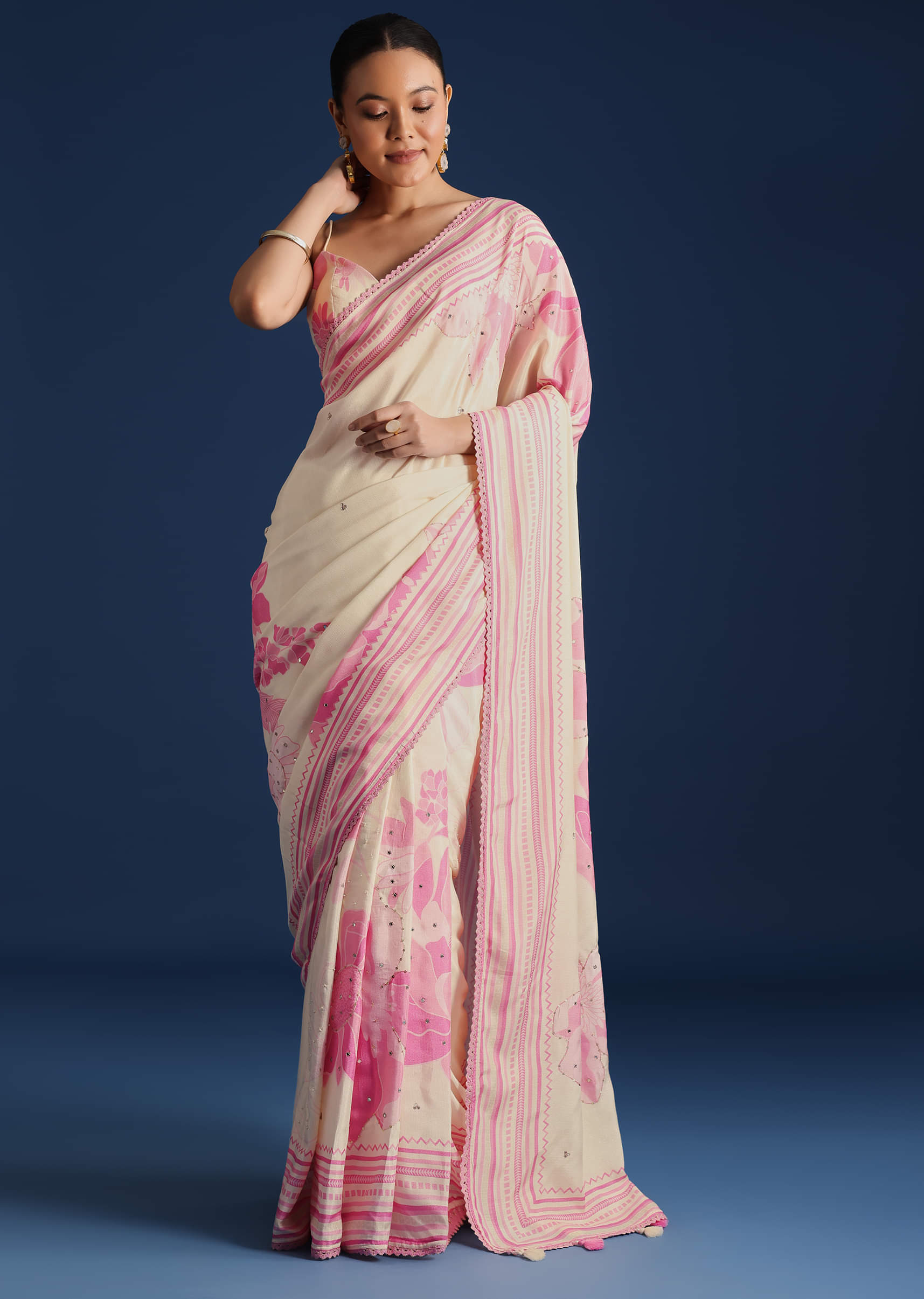 Buy Pink Muslin Floral Print Saree With Lace Border KALKI Fashion Global