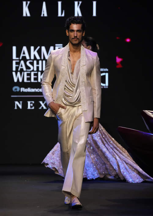 Buy Off White Banarasi Embroidered Jacket With Cowl Drape Shirt