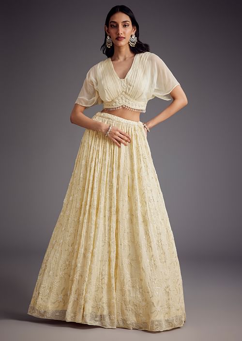 Delicate Embroidery Gold Ethereal Mid-Length Dress Delicate Embroidery Gold Ethereal Mid-Length Dress