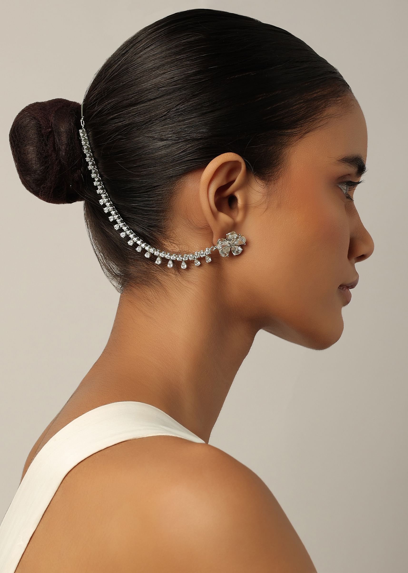 Silver earrings with chain discount
