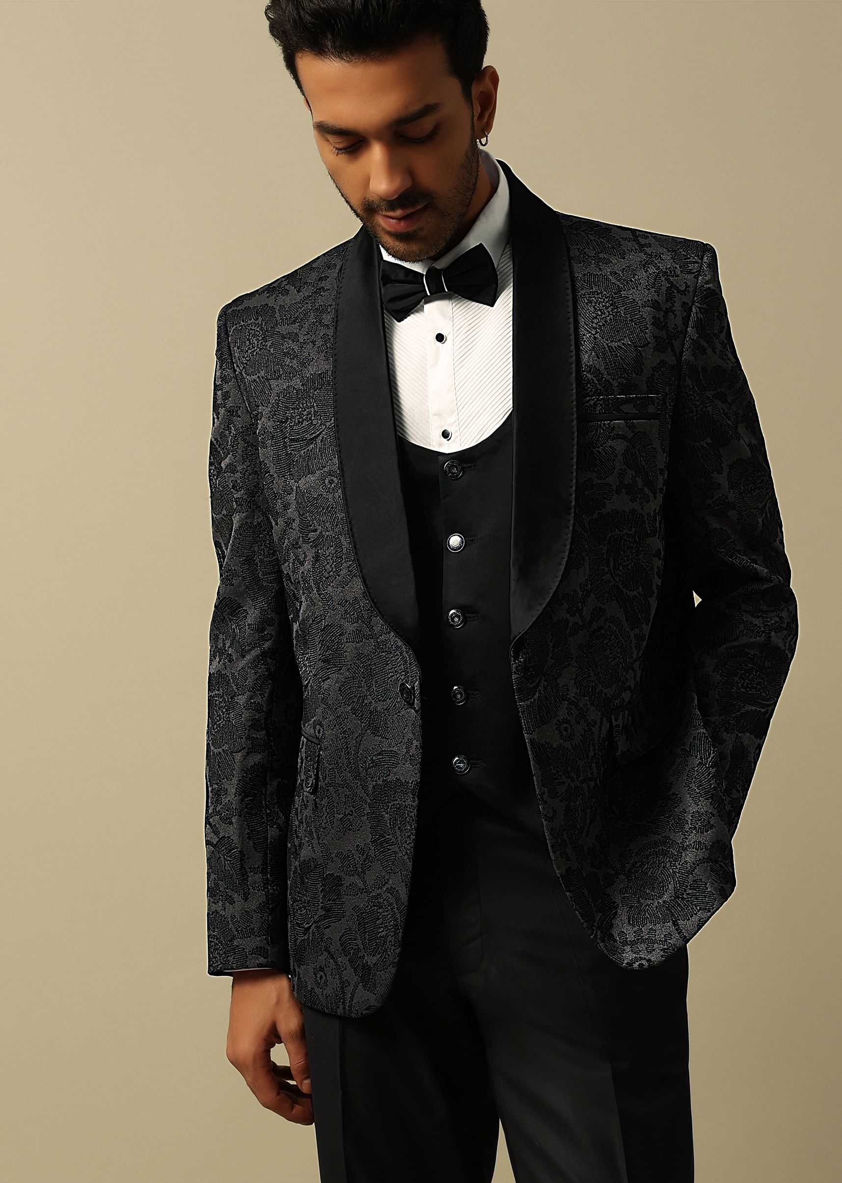 Black jacquard tuxedo clearance