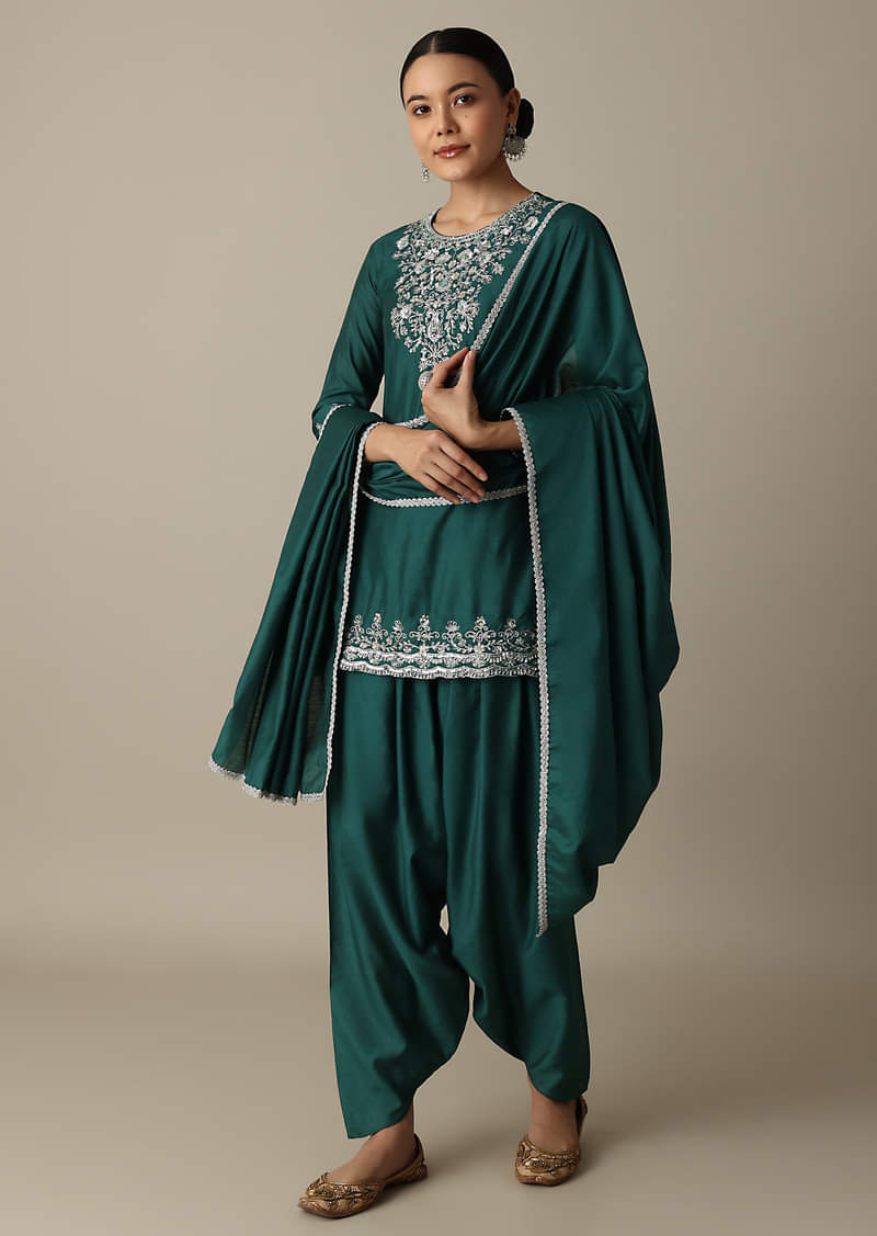 Stunning Emerald Green Silk Embroidery Kurta Set