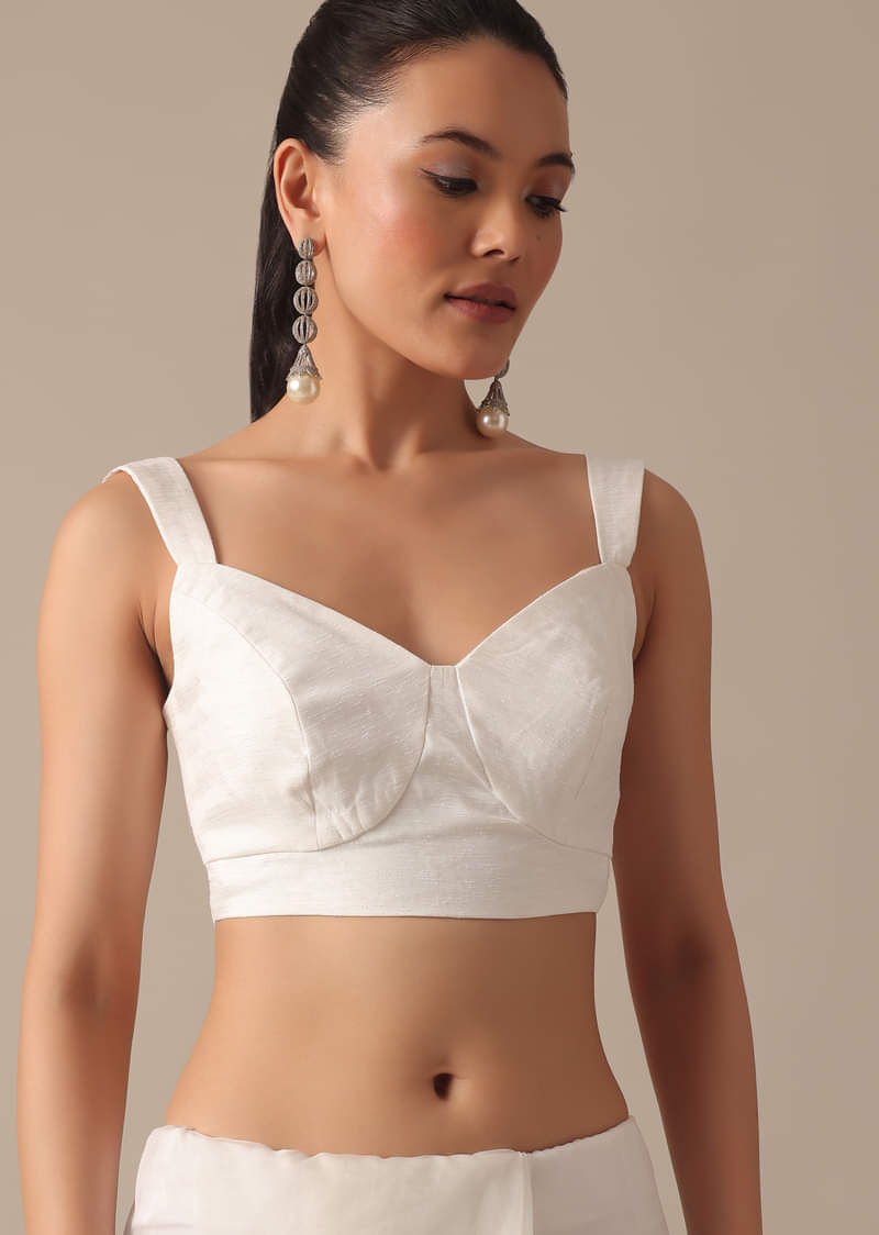 White Organza Saree With Unstitched Blouse Piece