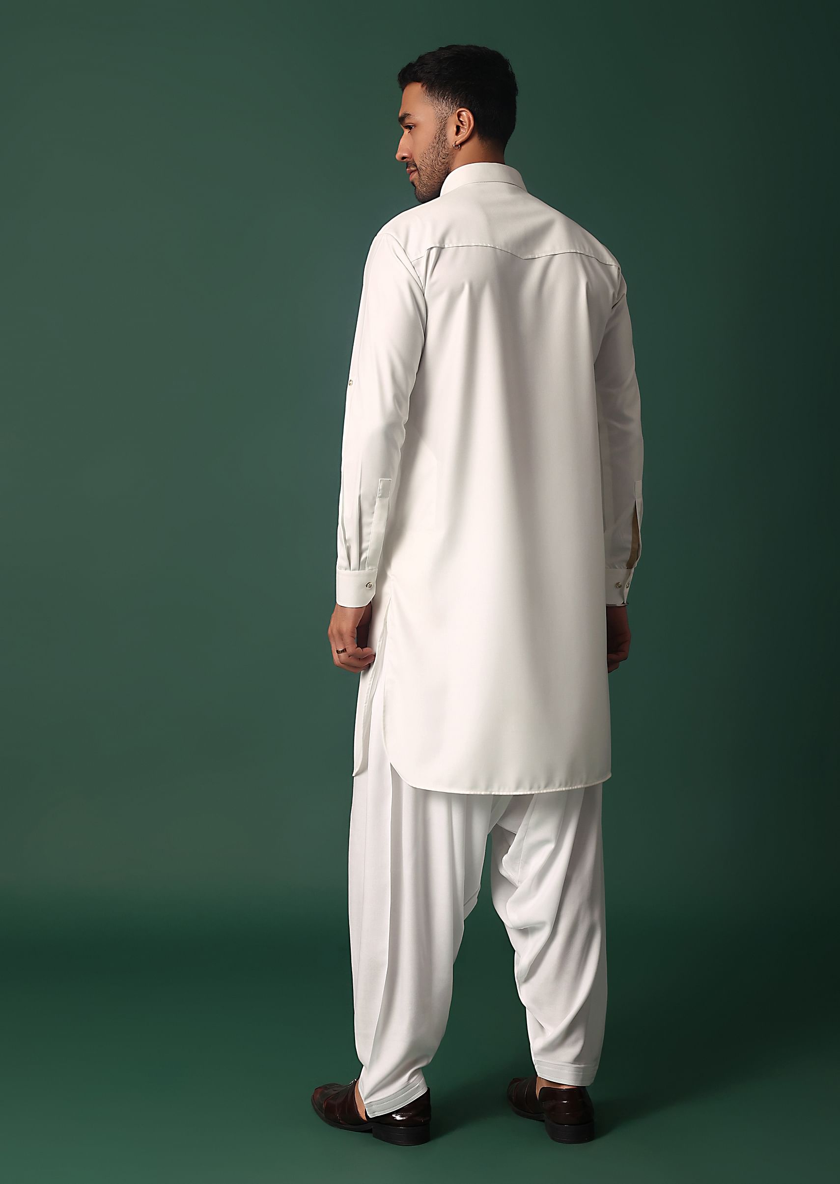 Buy White Pathani Kurta Set With Pintuck Detailing Work