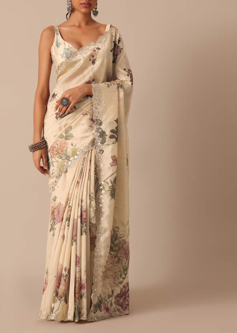 Cream Tussar Saree With Scallop Border And Unstitched Blouse Piece