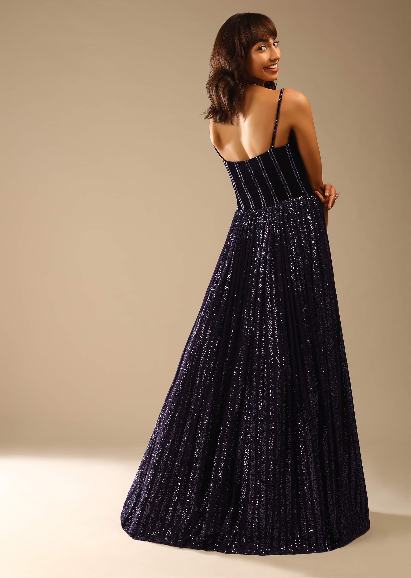 Wine gown online top