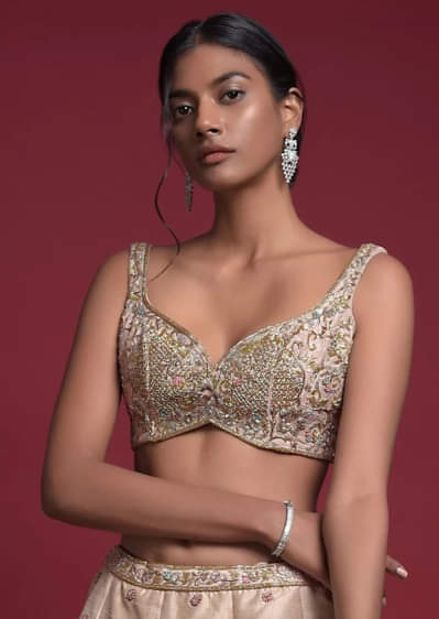  Gold Beige Blouse In Raw Silk With Sweetheart Neckline And Embroidered Floral And Checks Pattern
