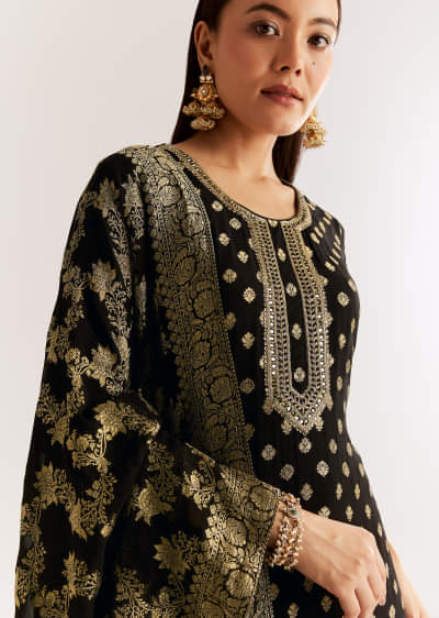 Black Georgette Banarasi Kurta Set With Mirror And Cutdana Neckline