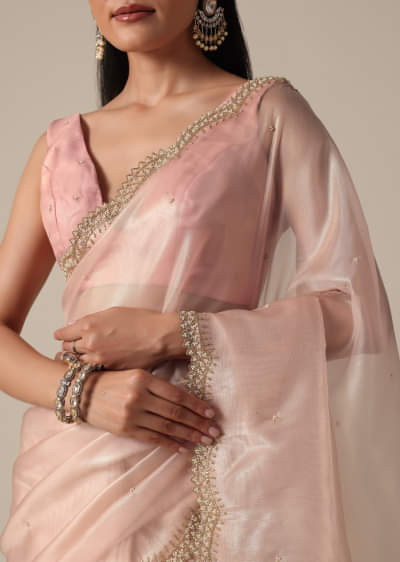 Elegant Peach Saree With Scalloped Border