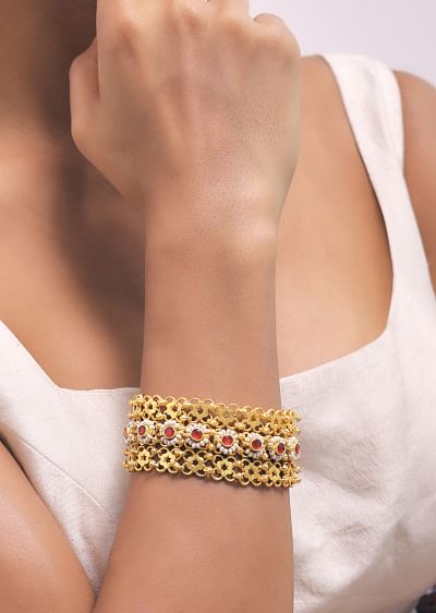 Buy Mixed -Shape Swarovski Tennis Bracelet In 92.5 Sterling Buy Mixed -Shape Swarovski Tennis Bracelet In 92.5 Sterling