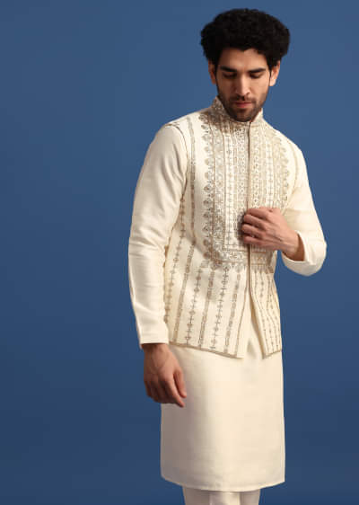 Off White Kurta Jacket Set With Zari Work And Mirror Embroidery For Men