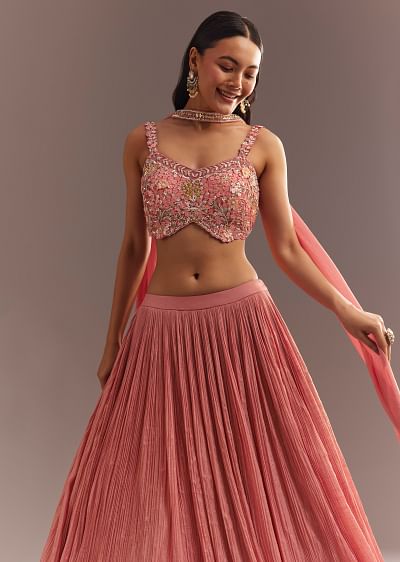 Buy Traditional Indian Clothing for Wedding & Special