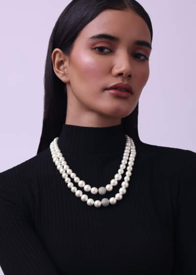 Two Layered Pearl Mala With A Zircon Bead In The Middle
