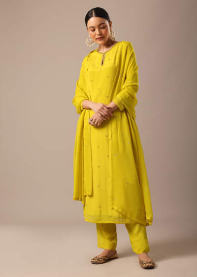 Yellow Embroidered Kurta Set With Organza Dupatta